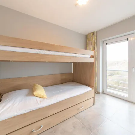 Seaside 2-02 With Parking By Interhome *